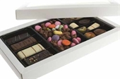 Familie hygge�ske med hele 420g chokoladel�kkerier