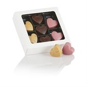 7 Fyldte Chokoladehjerter i hvid æske 70 g NEDSAT PGA DATO