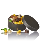 Sort Hatteæske med Fyldt Chokolade, chokoladekugler & Exoticfruit 400 g  BESTILLINGSVARE
