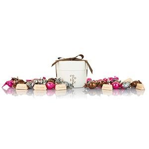 Cocoture Chokoladekugler i Lysebrun, Pink & Stålgrå i hvid Giftselection 250 g